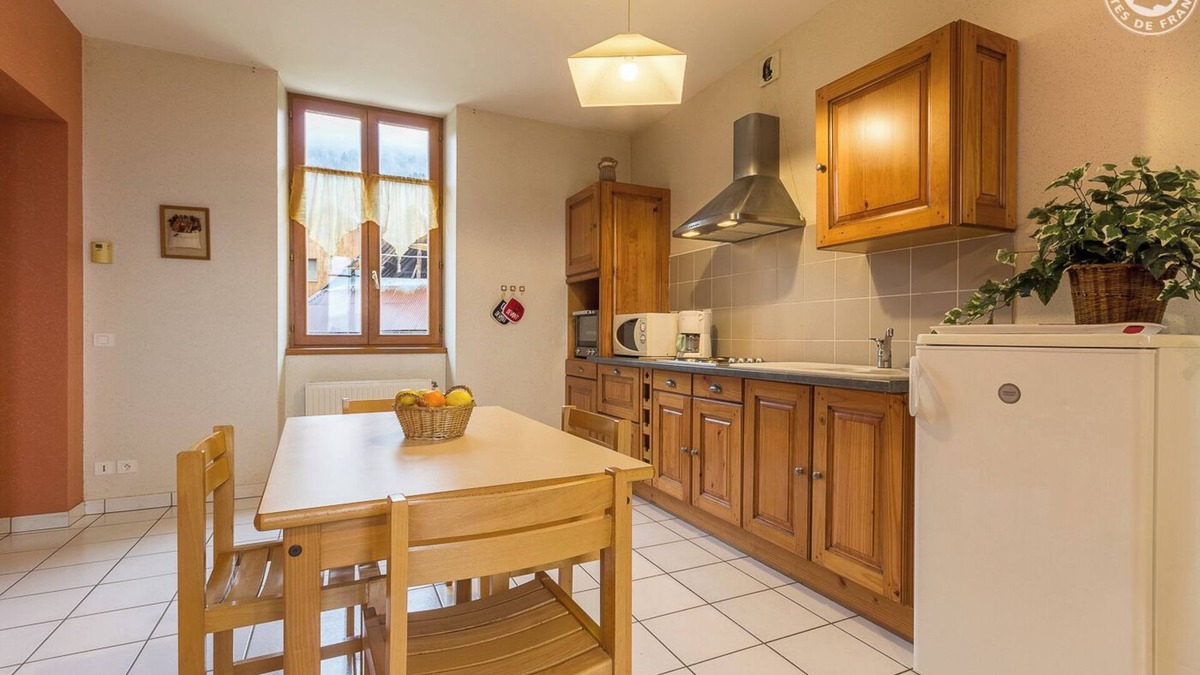Thoiry House | Gite located 19km from Aillon le Jeune (family resort with 39km of slopes with the Margériaz) and 21