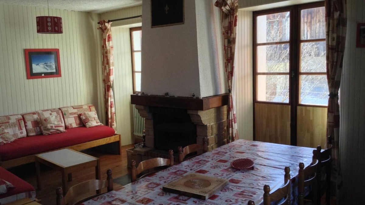 Notre-Dame-du-Pre House | Gite located 7km from the slopes of Montalbert/La Plagne (Paradiski area link with Les Arcs, one of the