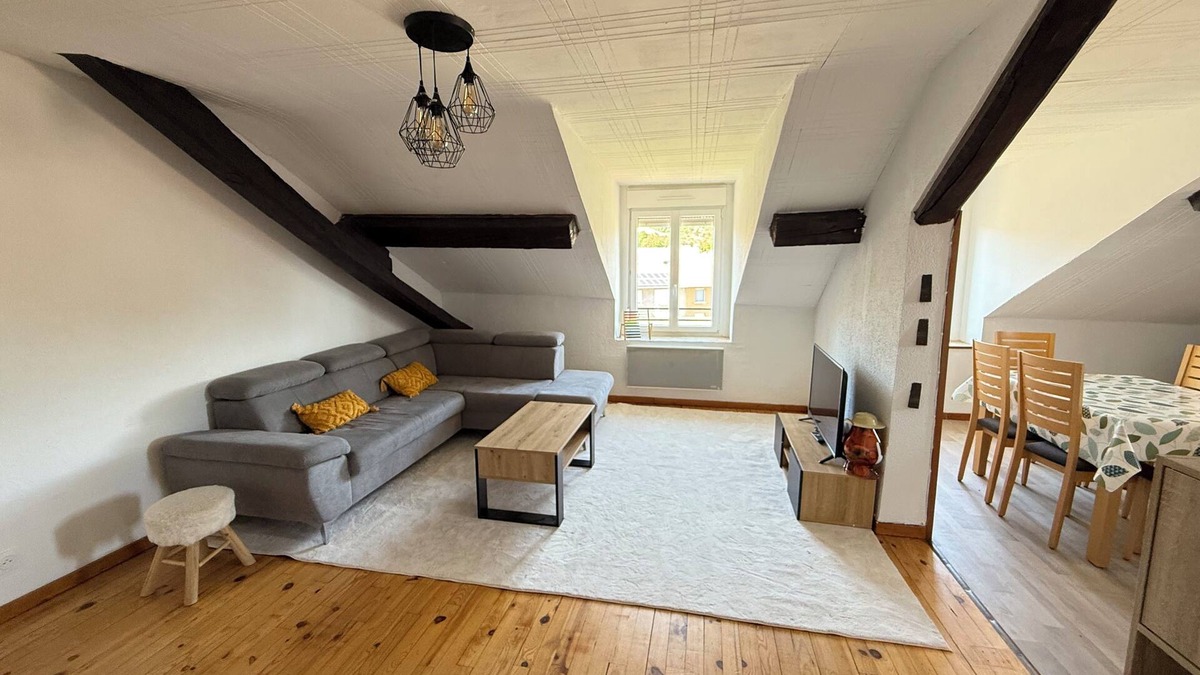 Vic-sur-Seille Apartment | Gîte located in the heart of Vic sur Seille