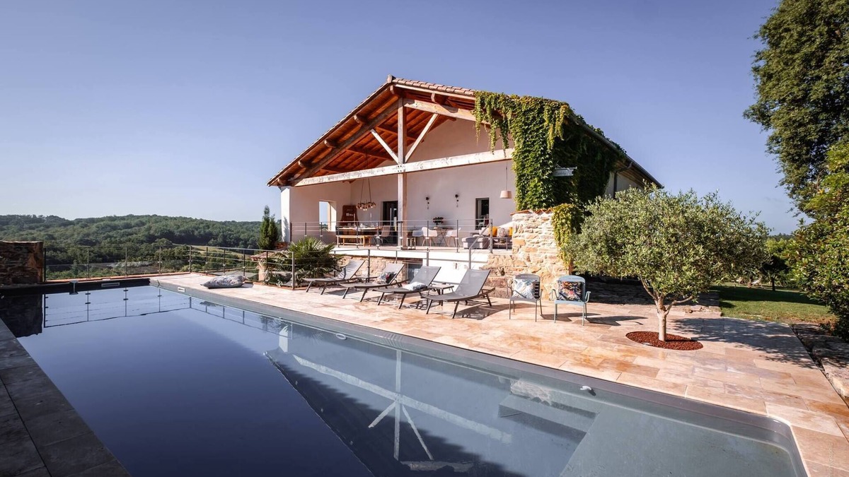 Puycelci Ski Chalet | Gite Mantely - Heated Pool & Nature