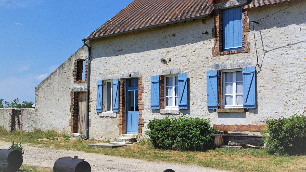 Migne House | Gite Migné, 2 bedrooms, 5 persons