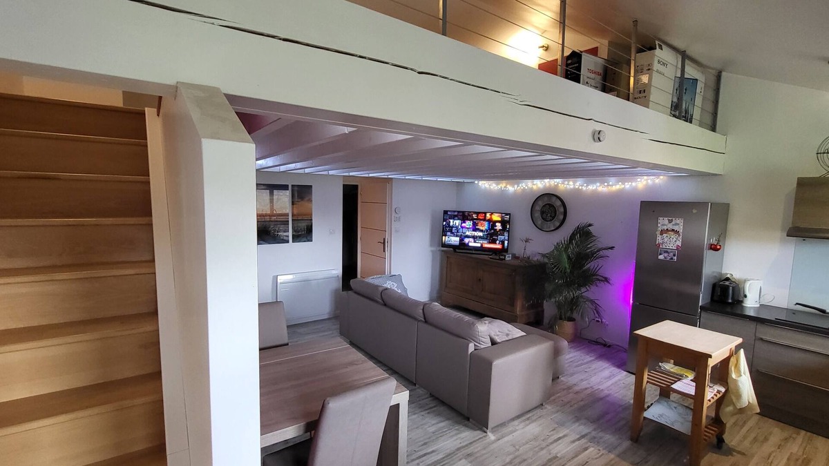 Moncel-sur-Seille Apartment | Gite Moderne et Calme