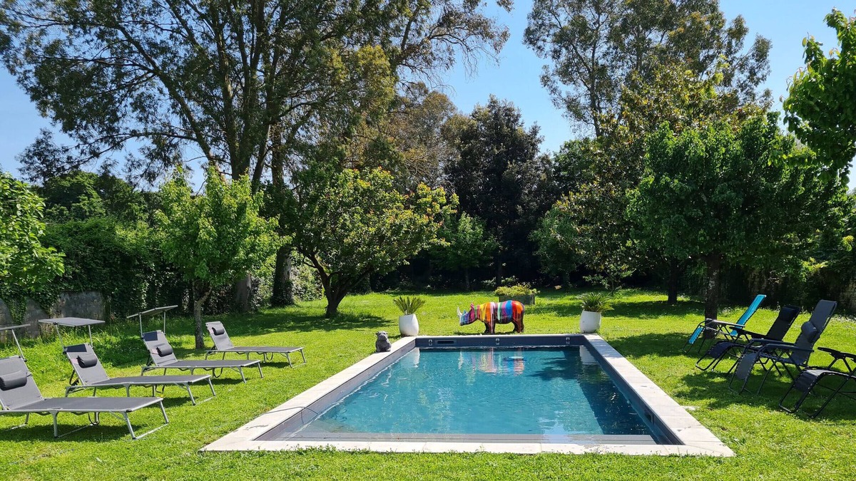 Nalliers Cottage | Gite Nalliers, 3 bedrooms, 9 persons