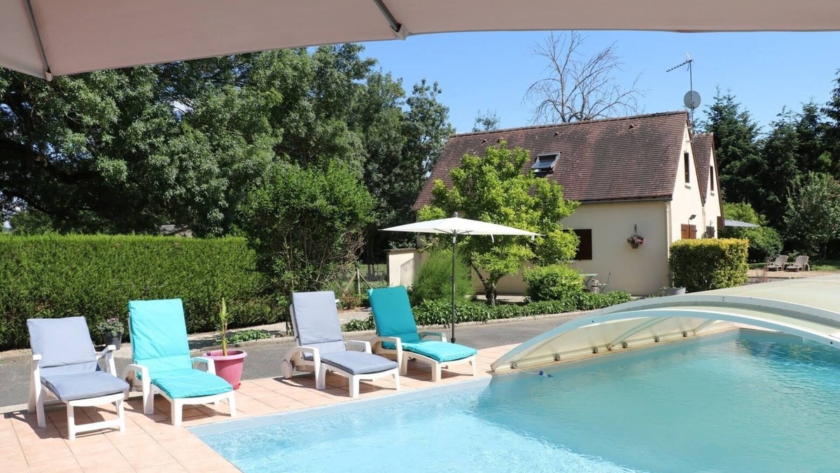 Nazelles-Negron Apartment | Gite on the banks of the Loire