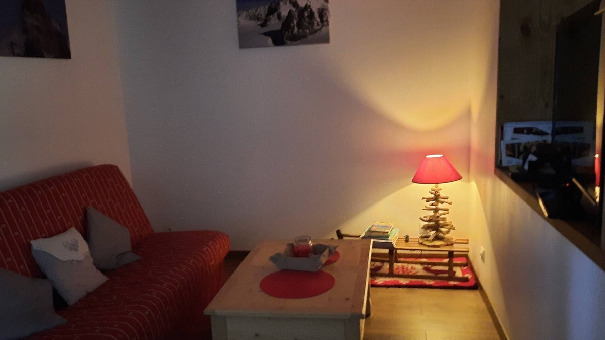 Marnaz Apartment | Gite Pas sans peinenJoli appartement indépendant au centre de la Haute-Savoie