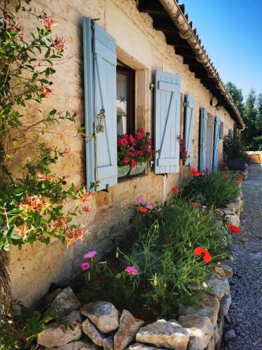 Les Alleuds House | Gite Petit Coin de Paradis