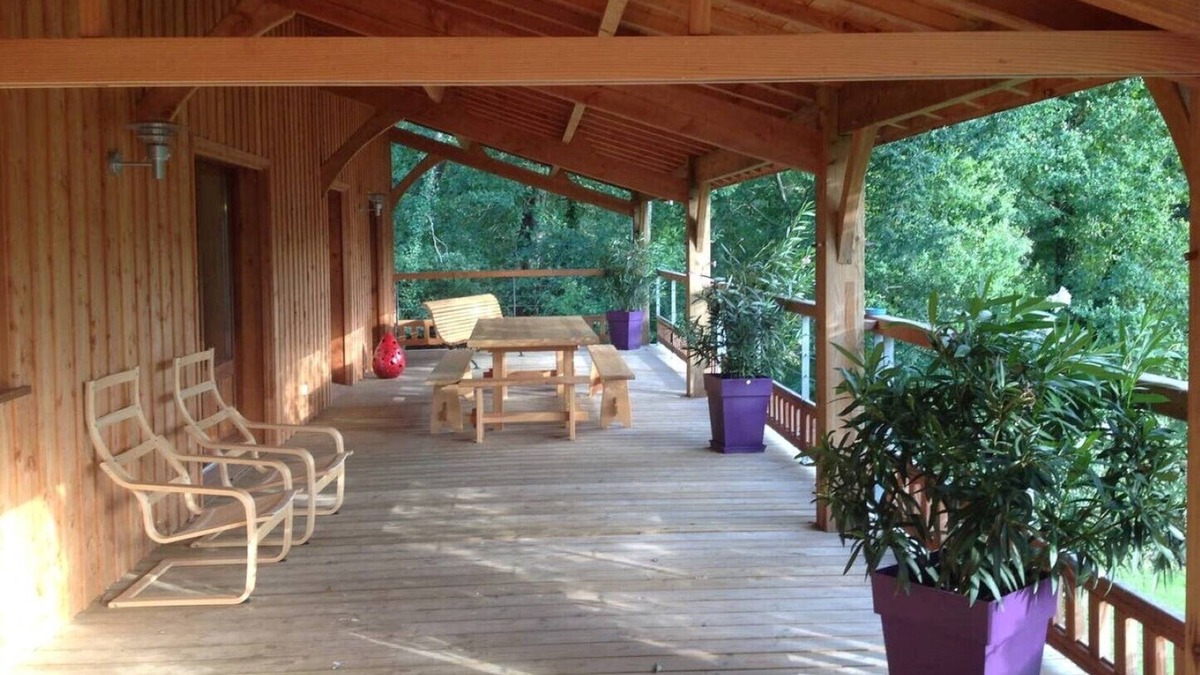 Les Artigues-de-Lussac House | GITE PLEASURE OF OAK 2