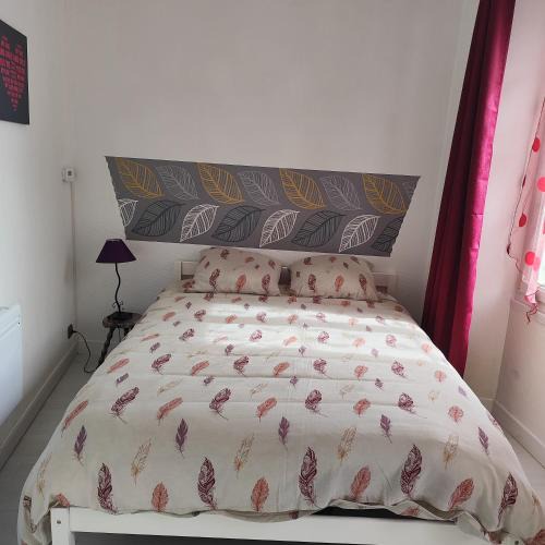 Formigny Apartment | Gite pour 6 ou chambre pour 2 à FORMIGNY