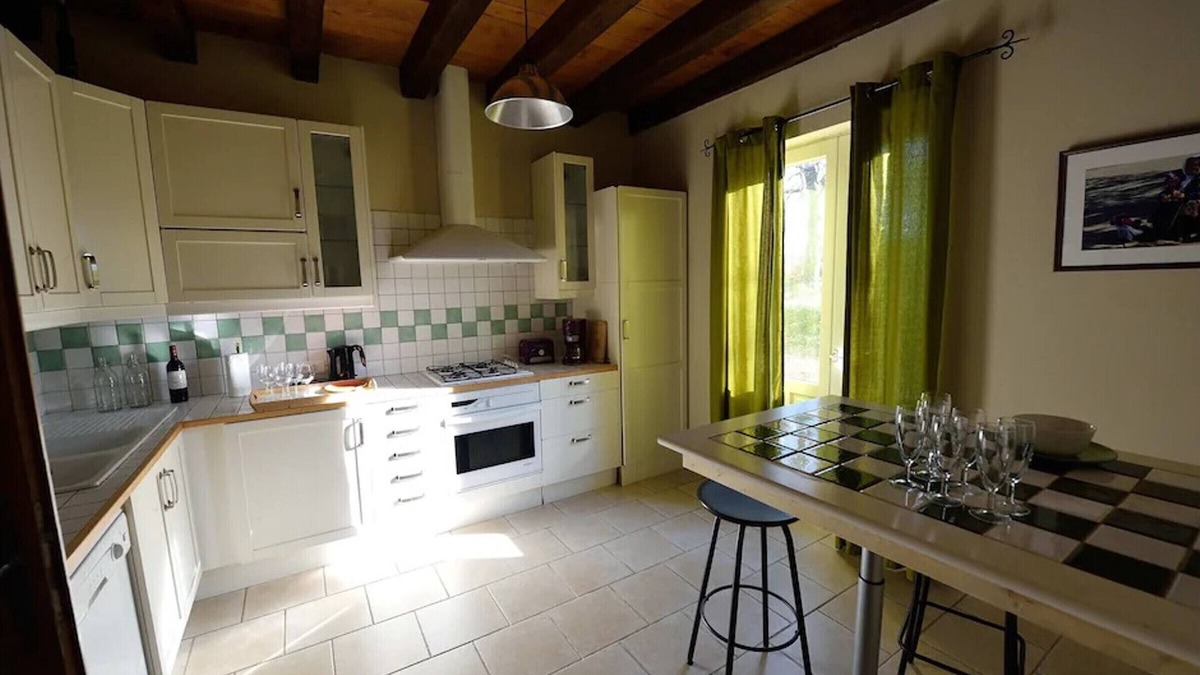 Prats-de-Carlux Cottage | Gite Prats-de-Carlux, 4 bedrooms, 10 persons