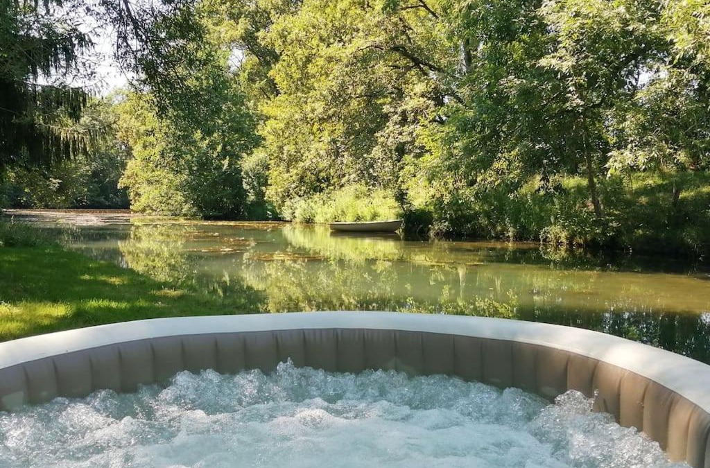 Bruges-Capbis-Mifaget House | Gite Pyrénées pleine nature jacuzzi 4/5 pers.