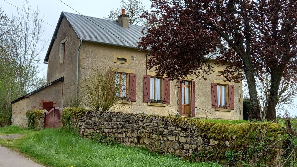 Saint-Gratien-Savigny House | Gite Rural Entièrement Rénové, Près du Canal du Nivernais Avec Très Belle vue
