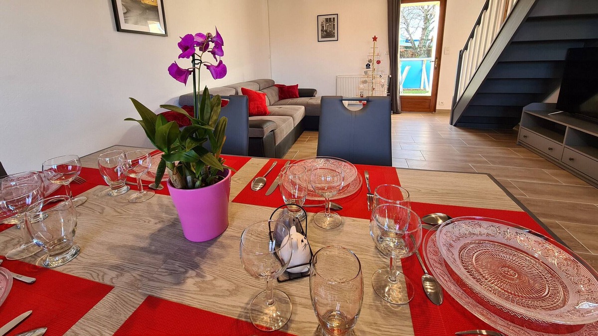 Segry House | Gite Ségry, 2 bedrooms, 6 persons