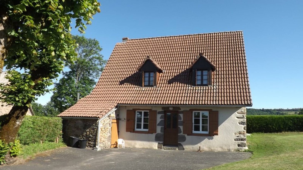 Saint-Cirgues-de-Malbert Cottage | Gite Saint-Cirgues-de-Malbert, 2 bedrooms, 6 persons