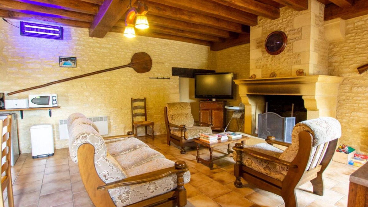 Saint-Crepin-et-Carlucet Cottage | Gite Saint-Crépin-et-Carlucet, 4 bedrooms, 10 persons