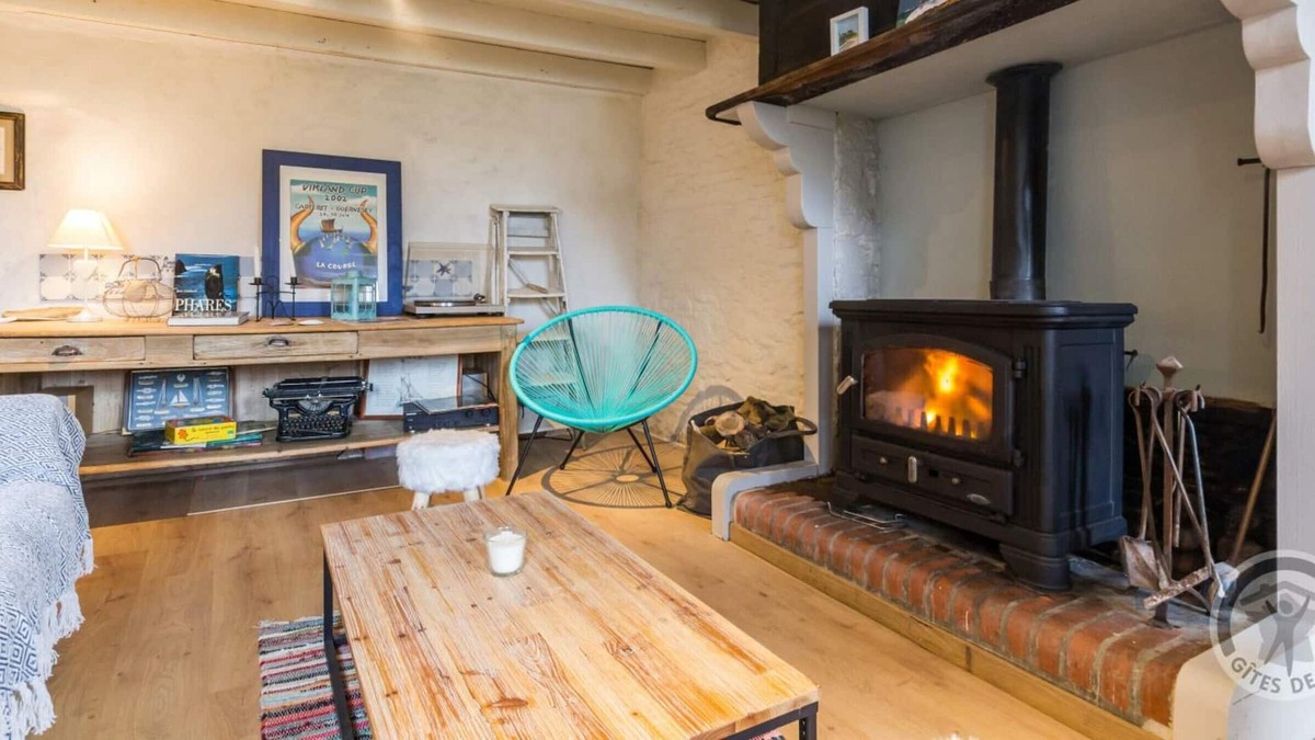 Saint-Jean-de-la-Riviere Cottage | Gite Saint-Jean-de-la-Rivière, 2 bedrooms, 4 persons