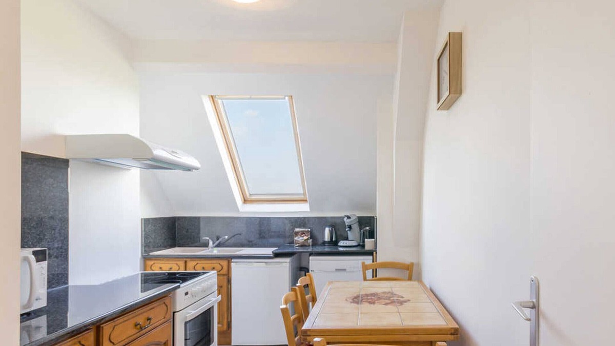 Sandrancourt Cottage | Gite Saint-Martin-la-Garenne, 2 bedrooms, 3 persons