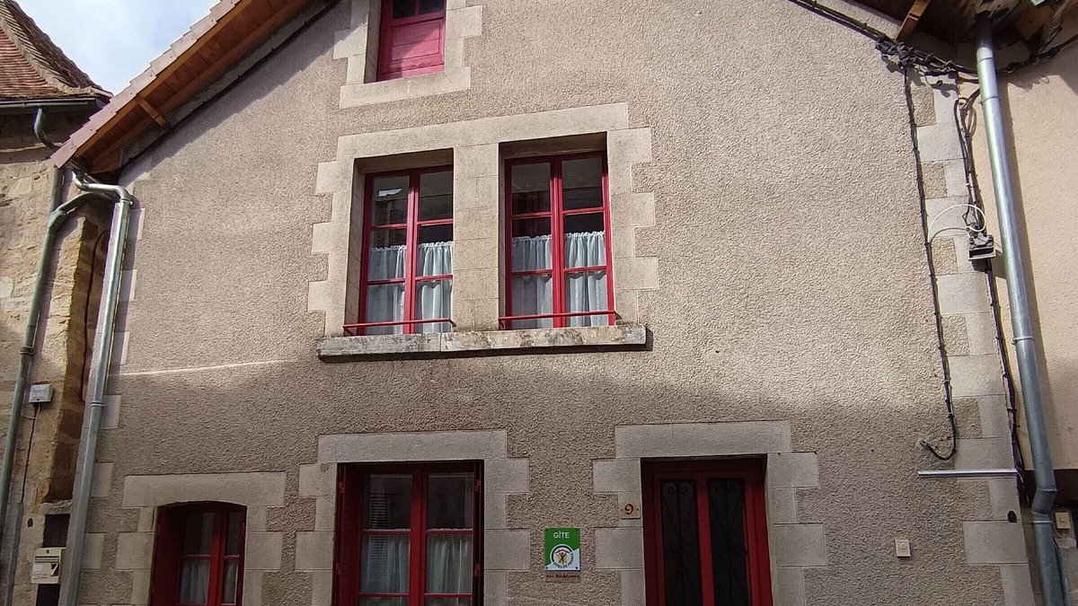 Saint-Benoit-du-Sault Cottage | Gite Saint-Benoît-du-Sault, 3 bedrooms, 6 persons