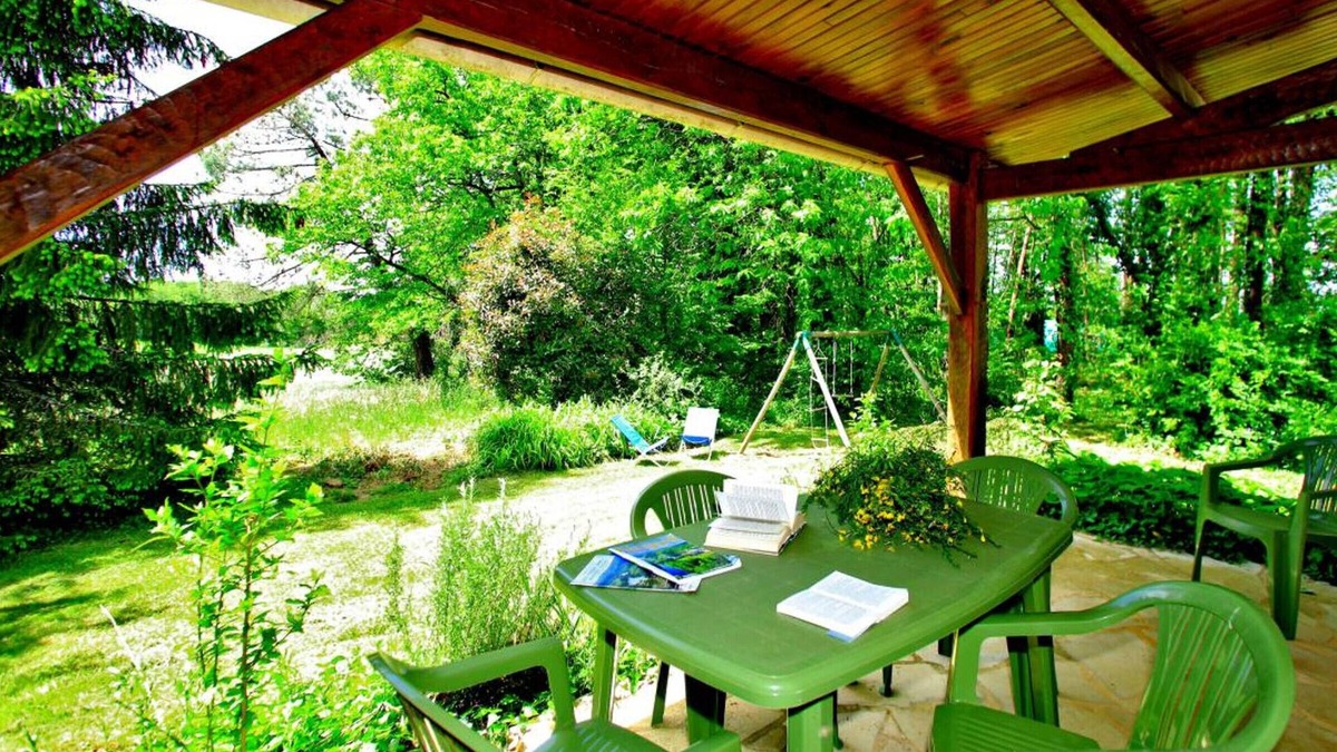 Saint-Genies Cottage | Gite Saint-Geniès, 3 bedrooms, 5 persons