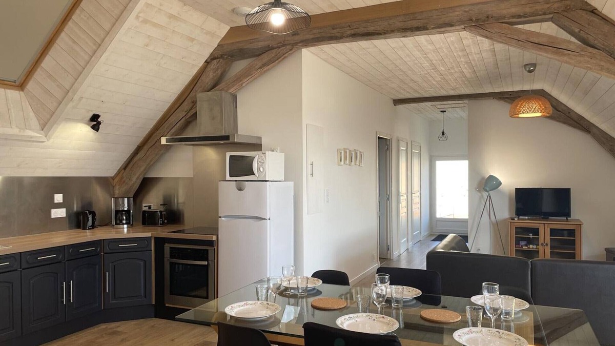 Saint-Leon Cottage | Gite Saint-Léon, 5 bedrooms, 11 persons