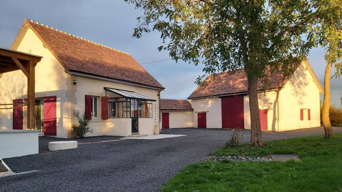 Saligny-sur-Roudon Cottage | Gite Saligny-sur-Roudon, 2 bedrooms, 5 persons