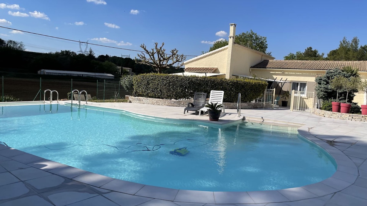 Saint-Paulet-de-Caisson Villa | Gite seasonal rental in the Gard