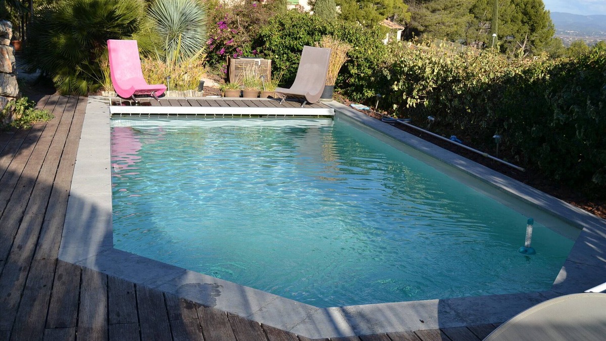 Hyeres Cottage | Gite T2 50m2/sea view/terrace 10m2/shared swimming pool