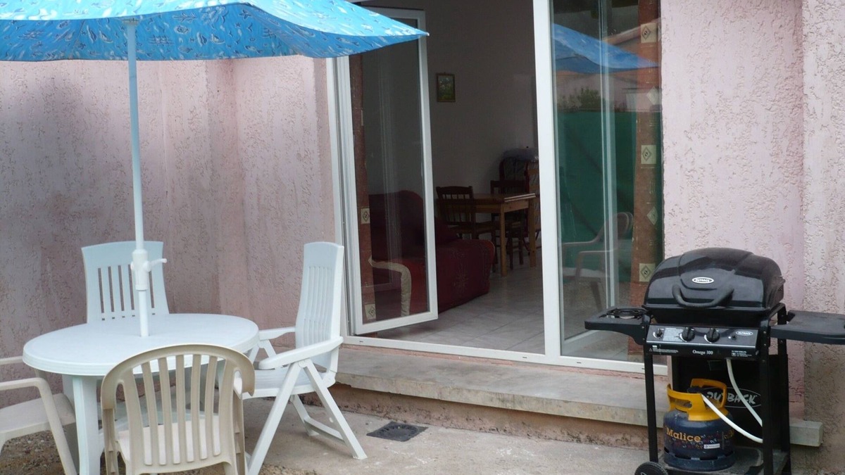 Le Bosc Condo | Gite T3 With courtyard Near Lac Salagou