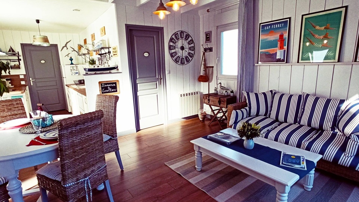 Lanton House | GITE TIMELLEN 3 étoiles - HEATED PRIVATE SWIMMING POOL - AIR CONDITIONING