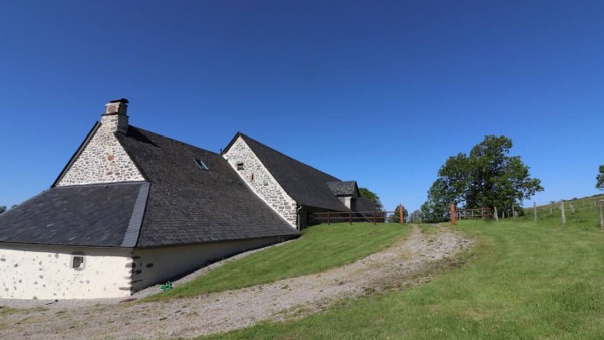 Trizac Cottage | Gite Trizac, 4 bedrooms, 8 persons