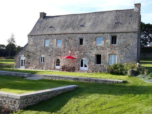 Saint-Adrien House | Gite TY KERMORZU