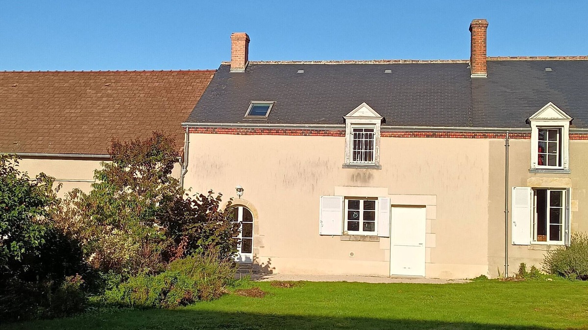 Vennecy Cottage | Gite Vennecy, 3 bedrooms, 5 persons