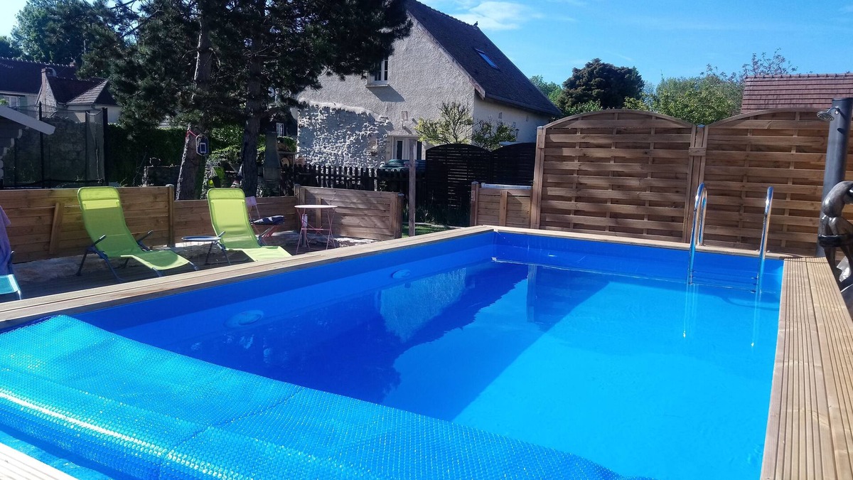 Baron Cottage | GITE WITH HEATED POOL NEAR ASTERIX, DISNEYLAND PARIS