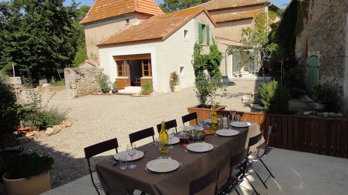 Canet House | Gite with private pool in Canet, nr Narbonne, Languedoc, France