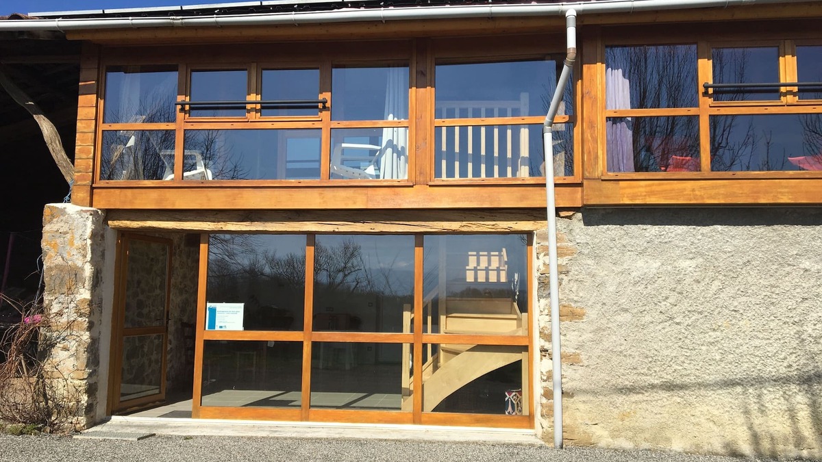 Camarade Cottage | Gîte with swimming pool and view of the Pyrenees