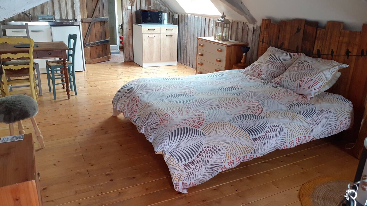 Beaulieu-sur-Layon Cottage | Gîte with terrace and breathtaking view