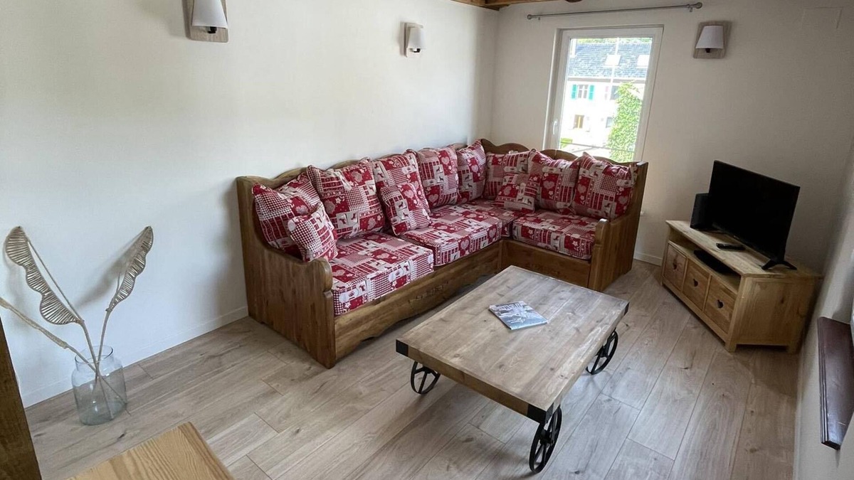 Sainte-Marie-aux-Mines Apartment | Gites des Mines D'argent Le Saint-louis 5 Personnes Terrasse Privative