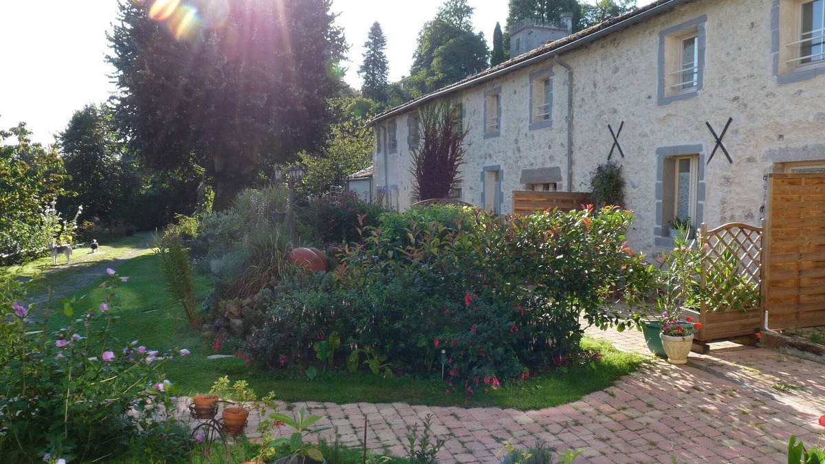Mauleon Cottage | Gites des 3 pommes1 a 20min puy du fou