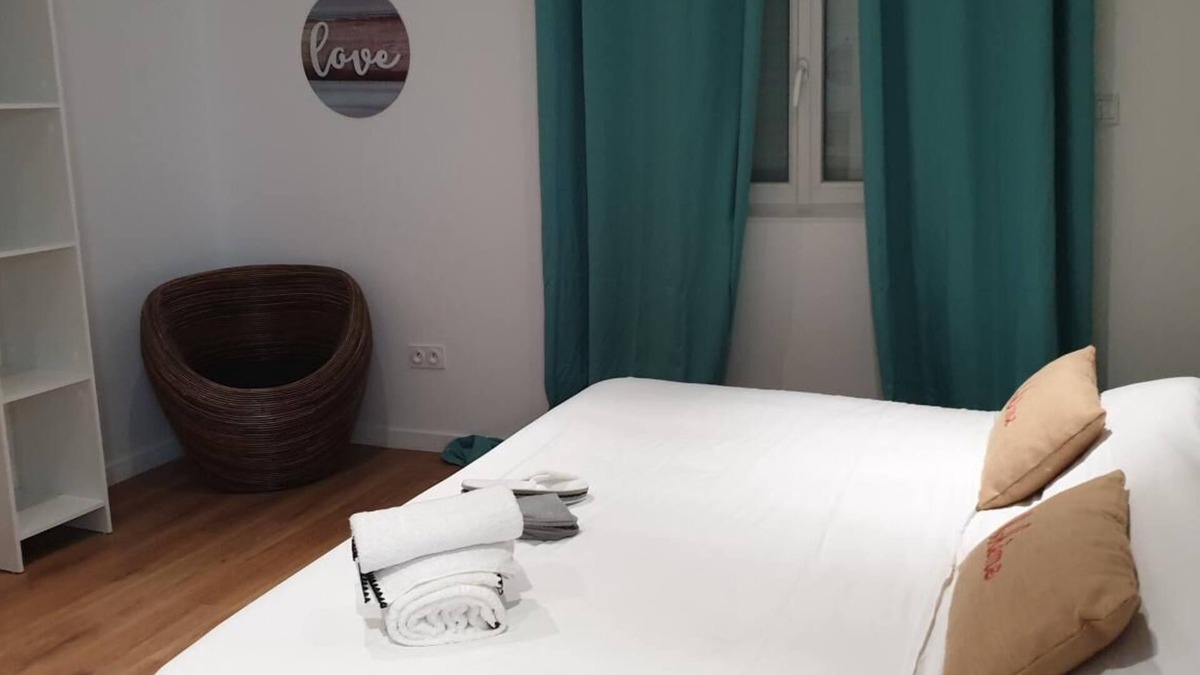 Neac House | GITES EN COLLOCATION 33500 NEAC