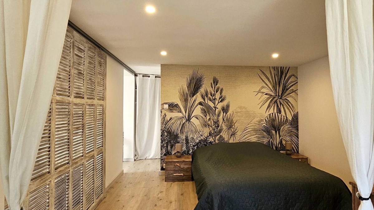 Flassans-sur-Issole Apartment | Gites in a green setting between sea and mountains in green Provence