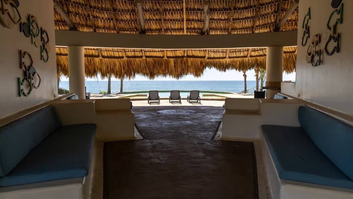 Iztapa Hotel | Gizem Beach House