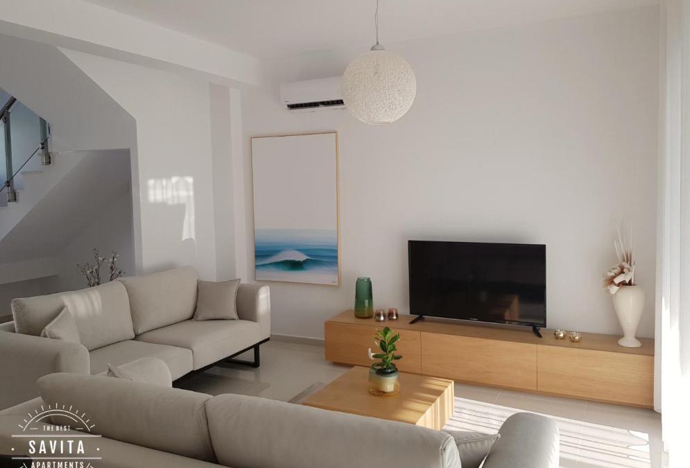 Ishem Villa | Gjiri i Lalzit - Vila Savita - Perla Resort