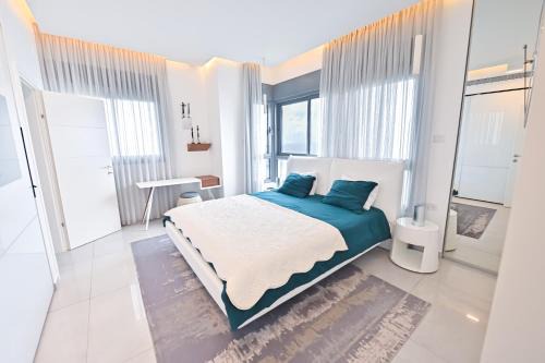 Bat Yam Apartment | GK apartment Fabulous