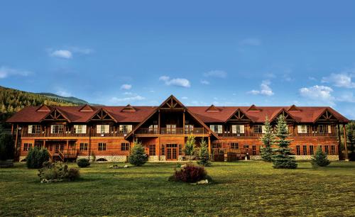 Revelstoke Resort | Glacier House Hotel & Resort