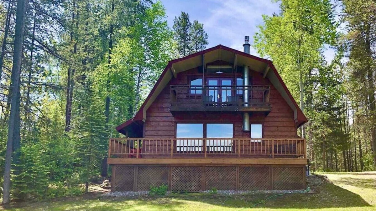 West Glacier Cabin | Glacier Ridge Cabin of Park and Golf Course