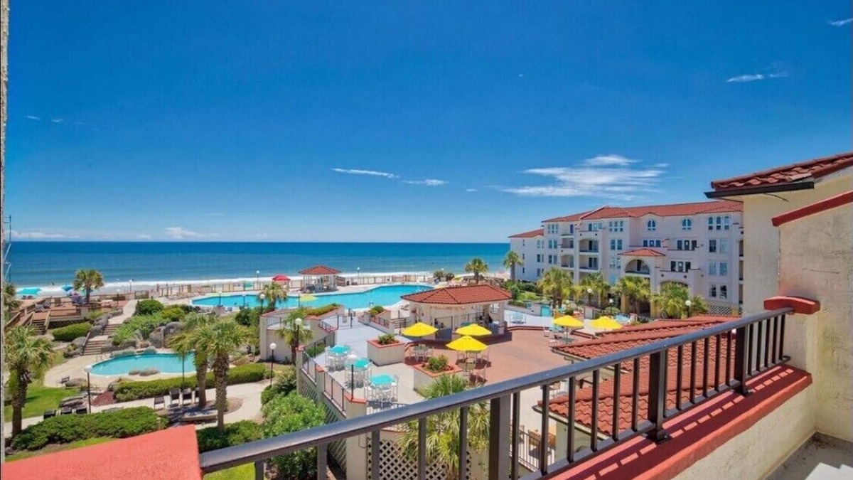 North Topsail Beach Condo | Glamorous 2 Story Beachfront Condo on Topsail Island