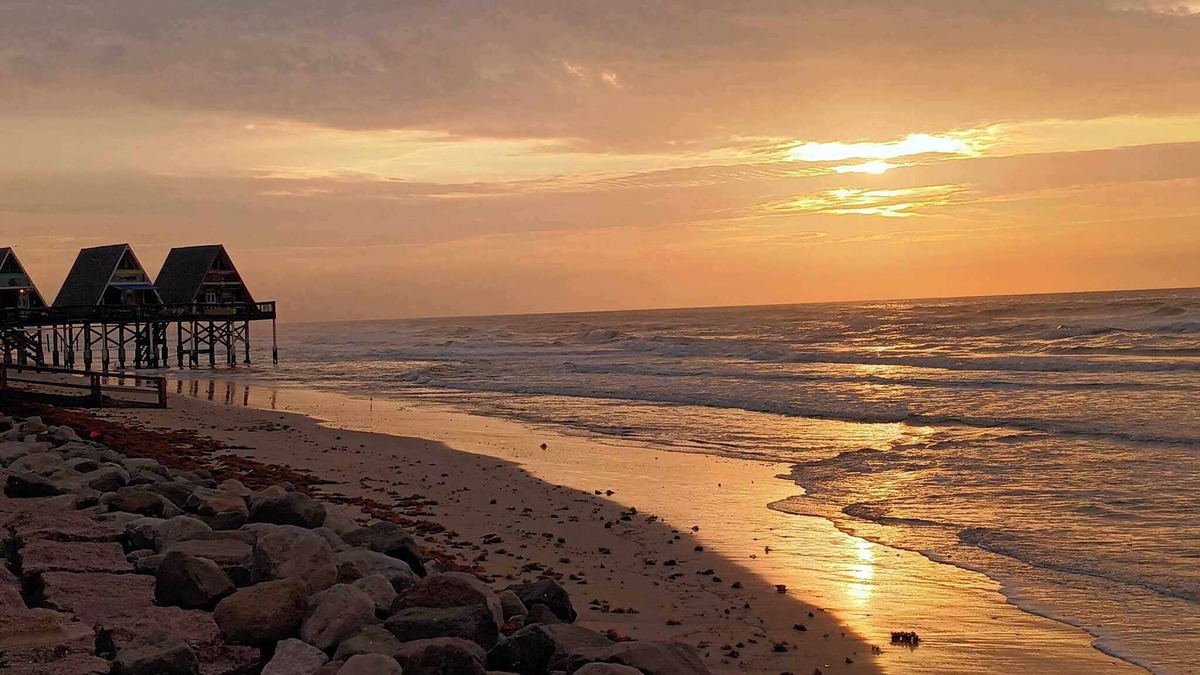 Surfside Beach RV Rental | Glamper on the Gulf