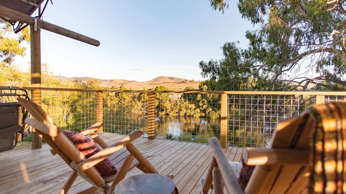 Gretna Cabin | Glamping at Truffle Lodge