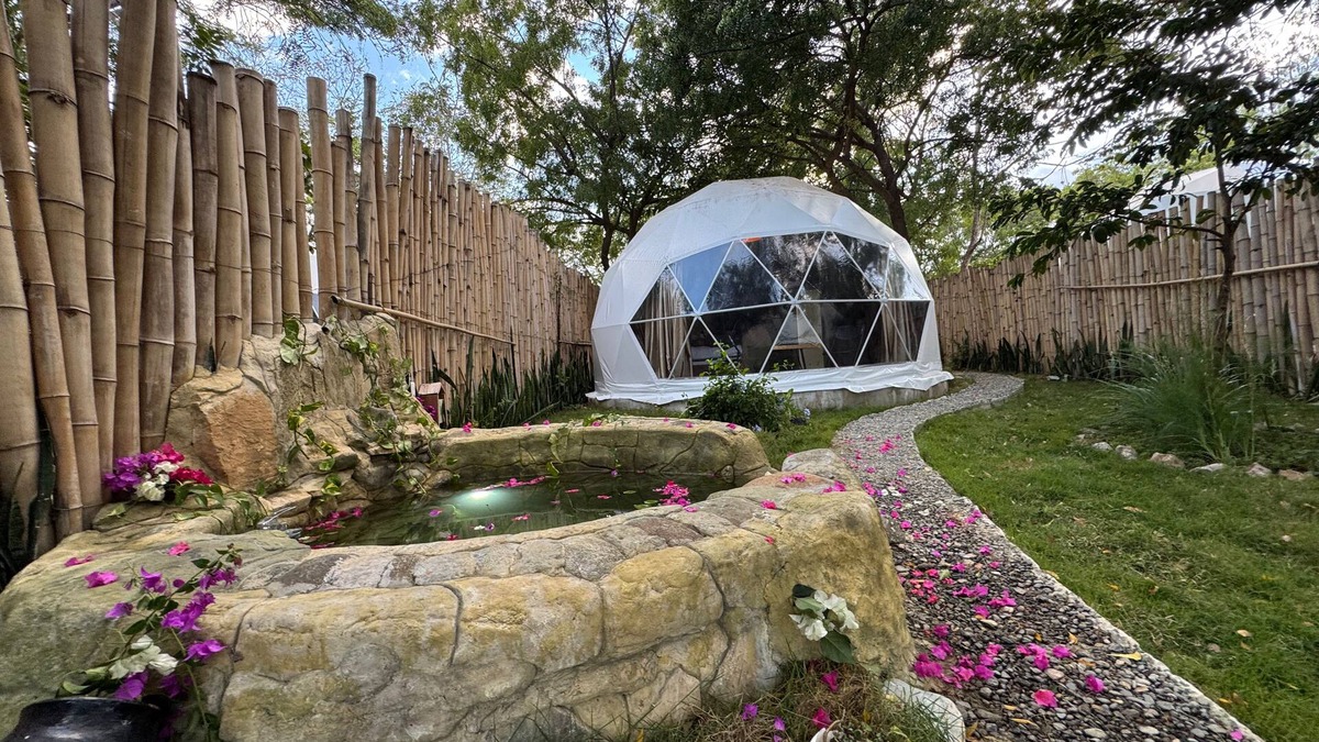 San Juan de la Maguana Hotel | Glamping Lake San Juan