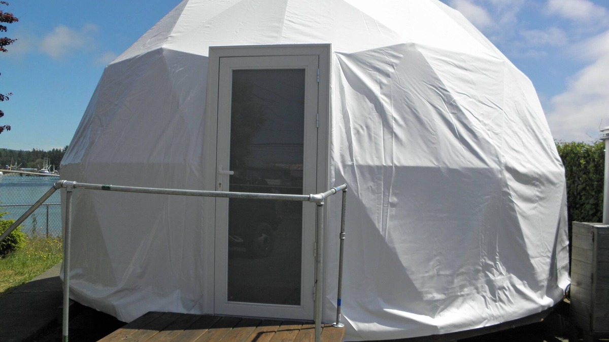 Charleston House | Glamping Dome with a view