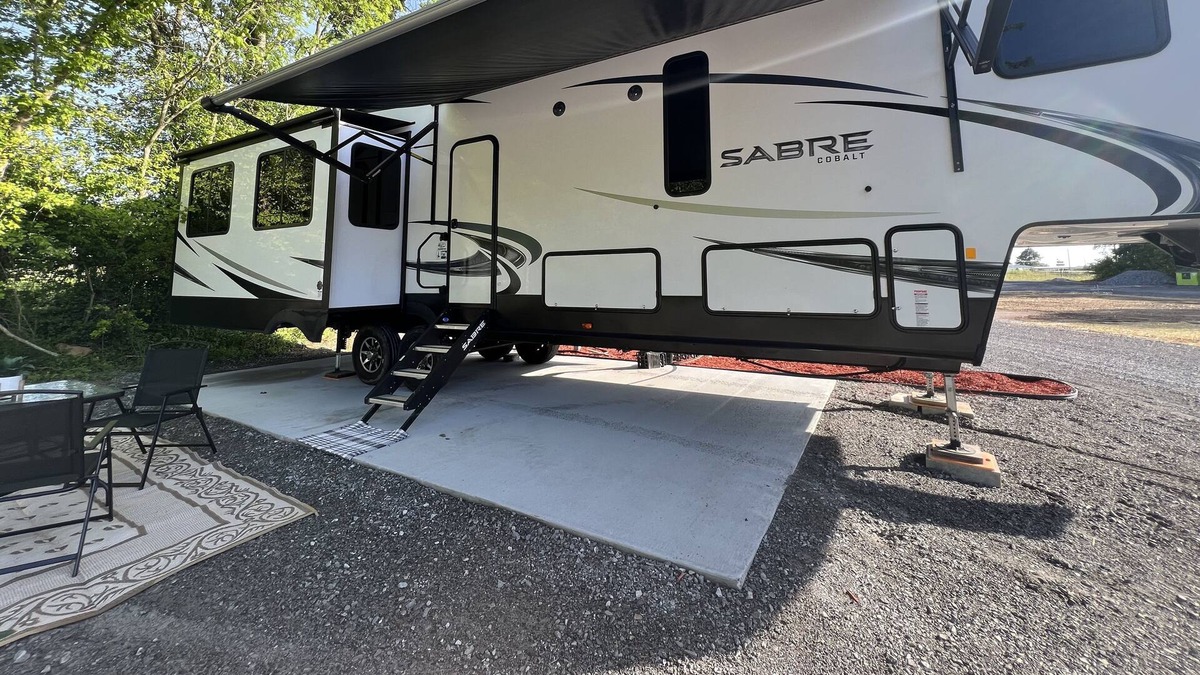 Cadiz RV Rental | Glamping on Lake Barkley